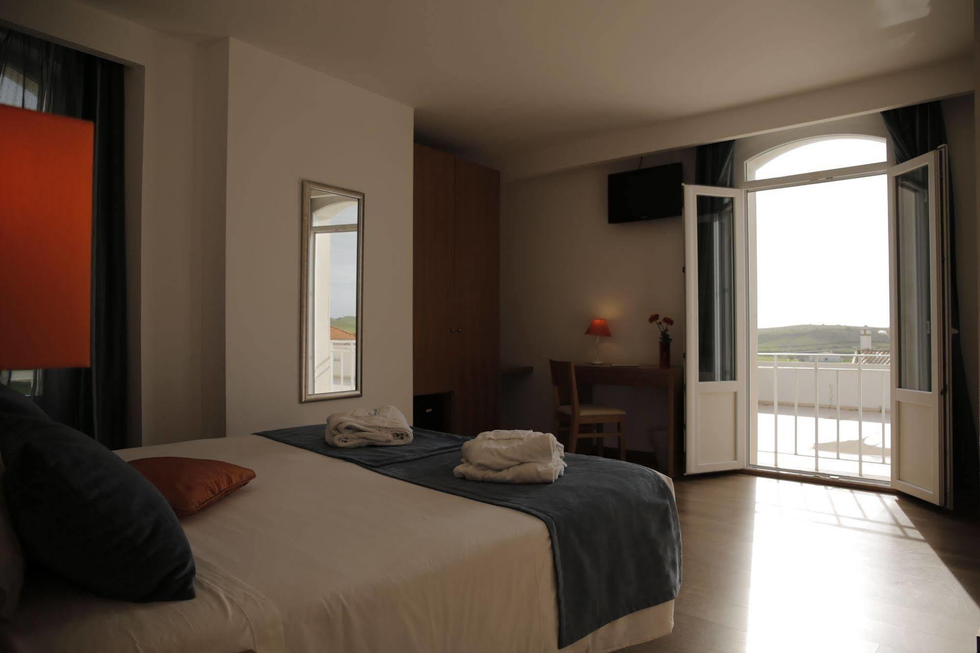 Hotel Mira Sagres Вила-ду-Биспо Экстерьер фото